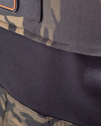 linear-gradient(135deg, rgba(74,90,73,1) 50%, rgba(155,151,129,1) 50%)